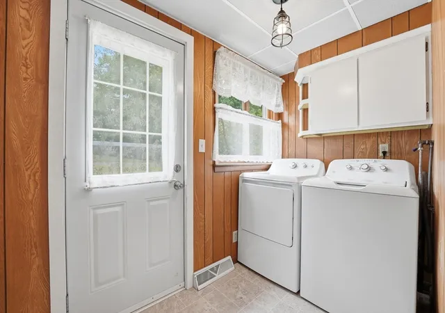 Homes for sale in East Longmeadow, MA | 61 Saugus Ave, East Longmeadow, MA 01028 | MLS# 73530258