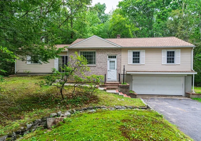 2nd image of 487 Fitchburg State Road, Ashby, MA 01431 | MLS# 73544122