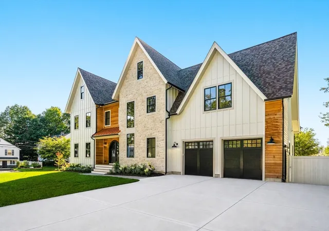 1st image of 33 Harbor View Park, Milton, MA 02186 | MLS# 73560323