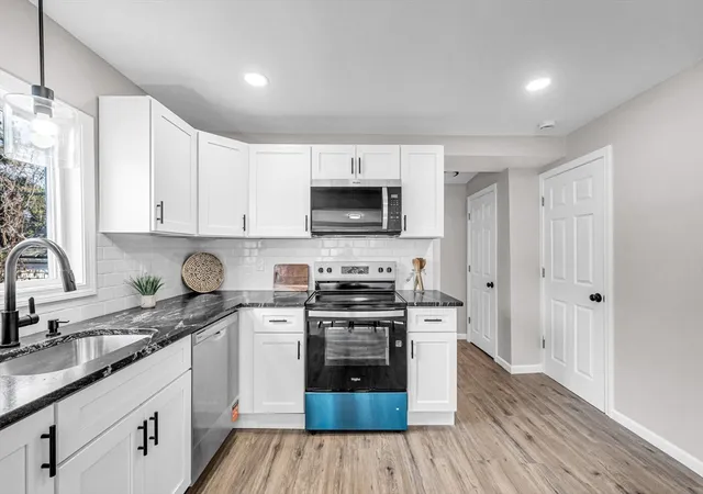 1st image of 196 Massasoit St, Springfield, MA 01107 | MLS# 73564024
