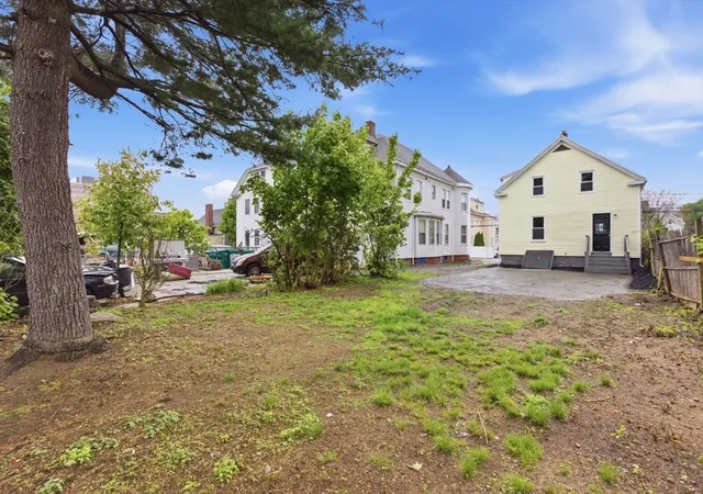 12th image of 48 Vine St, Lynn, MA 01905 | MLS# 73519922