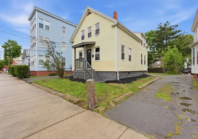 2nd image of 48 Vine St, Lynn, MA 01905 | MLS# 73519922