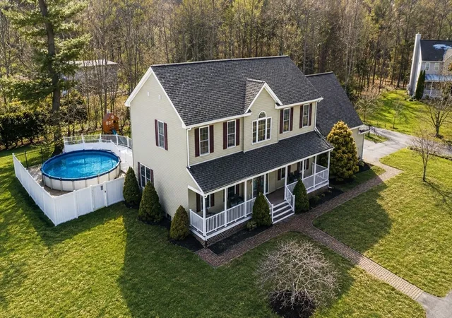 2nd image of 6 Angle Ct, Westport, MA 02790 | MLS# 73527301