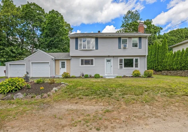 4th image of 31 Harlan St, Ludlow, MA 01056 | MLS# 73539704