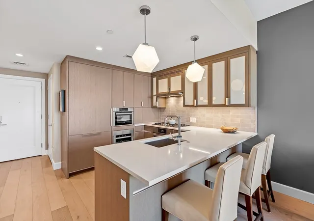 5th image of 100 Lovejoy Wharf #11-F, Boston, MA 02114 | MLS# 73498156