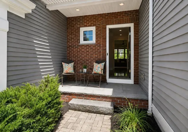 2nd image of 65 Brookview Rd #65, Franklin, MA 02038 | MLS# 73533479