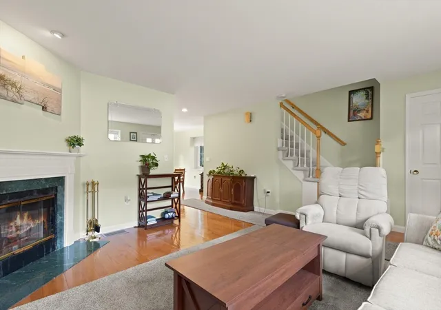 5th image of 27 E Brookfield Dr #E, Groton, MA 01450 | MLS# 73556810
