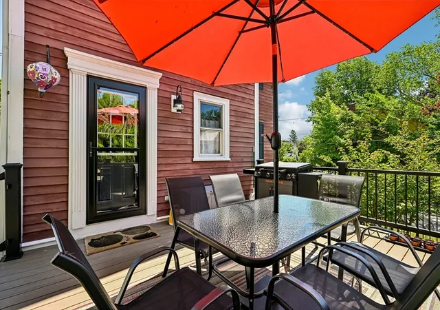 42nd image of 1061 Narragansett Blvd, Cranston, RI 02905 | MLS# 73533878