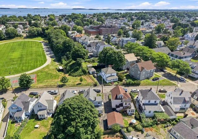 42nd image of 31 Birch St, Quincy, MA 02171 | MLS# 73561834