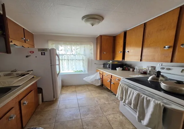 Photo 2 of Sale Pending at 49 Oxford Ave, Dudley, MA 01571 | MLS# 73563454 | Listing updated on 2026-09-01