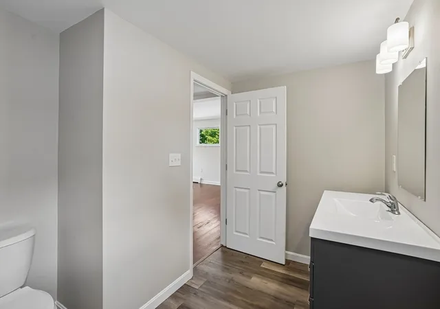5th image of 59 Hartford Ave E, Uxbridge, MA 01569 | MLS# 73557504