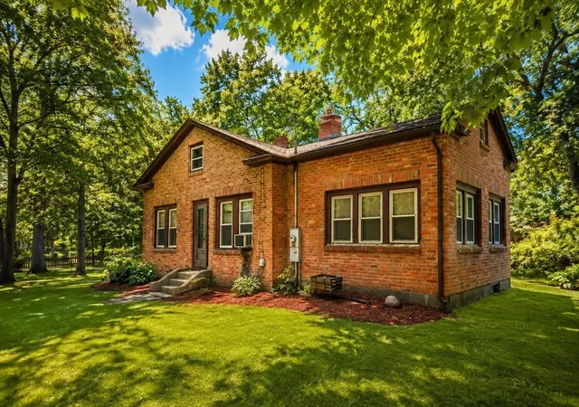 1st image of 114 Witheridge St, Agawam, MA 01030 | MLS# 73567562