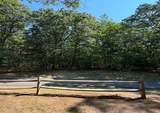 Photo 3 of Land for sale at 1 Reiling Pond Rd, Lincoln, MA 01773 | MLS# 73563840 | Listing updated on 2026-08-18