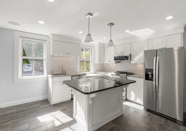 4th image of 324 Union St #1, Millis, MA 02054 | MLS# 73443164
