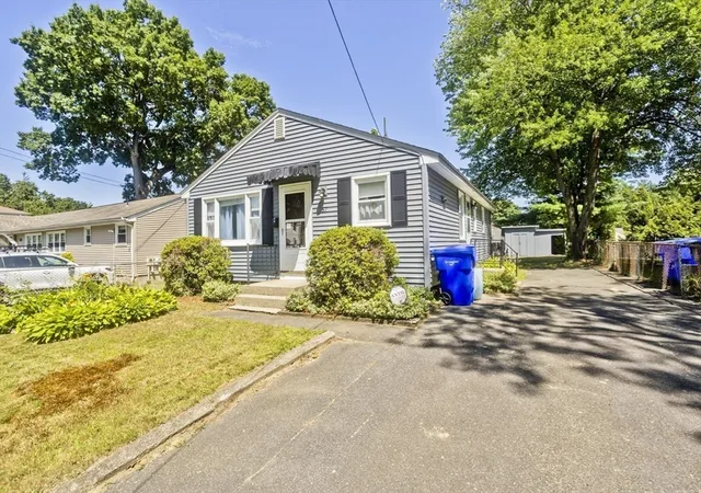 Photo 35 of Sale Pending at 57 Price St, Springfield, MA 01104 | MLS# 73554012 | Listing updated on 2026-09-03