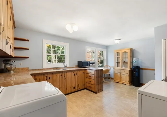 Photo 3 of Sale Pending at 34 Heather St, Beverly, MA 01915 | MLS# 73565221 | Listing updated on 2026-09-06