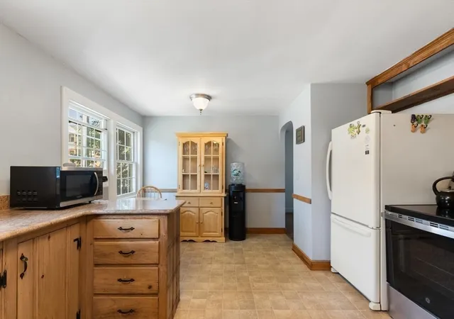 Photo 3 of Sale Pending at 34 Heather St, Beverly, MA 01915 | MLS# 73565221 | Listing updated on 2026-09-06
