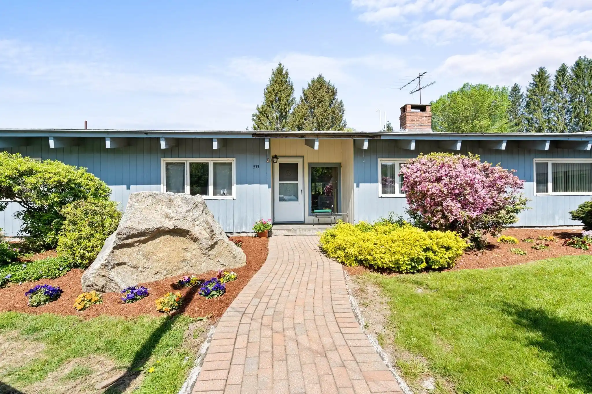 Photo 1 of Single family home for sale at 577 Great Rd, Stow, MA 01775 | MLS# 73594869 | Listing updated on 2026-10-29