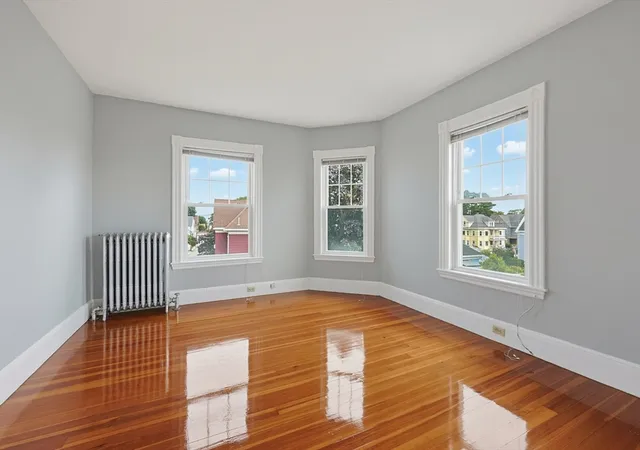 3rd image of 2 Edgar Terrace #3, Winthrop, MA 02152 | MLS# 73567471