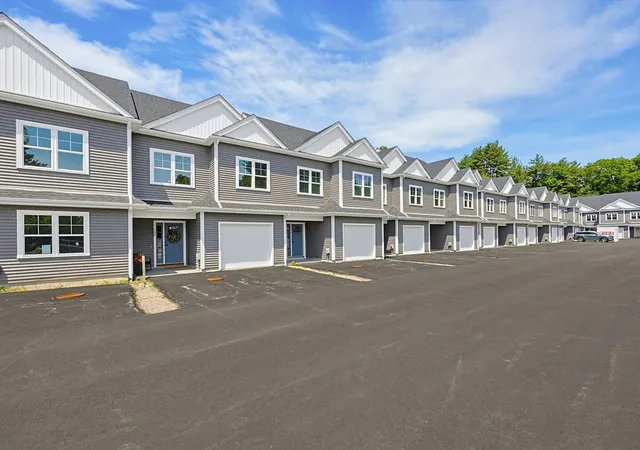 2nd image of 321 Winthrop St, Taunton, MA 02780