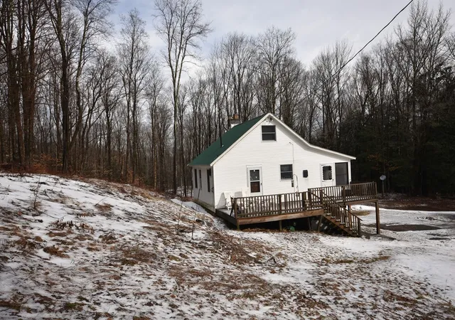 Homes for sale in Cummington, MA | 54 Porter Hill Rd, Cummington, MA 01026 | MLS# 72293959