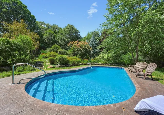5th image of 25 Erin Way, Holliston, MA 01746 | MLS# 73554074