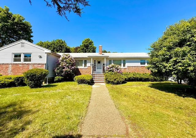 Homes for sale in Randolph, MA | 12 Reservoir Dr #2, Randolph, MA 02368 | MLS# 73531702