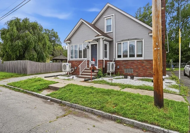 Photo 3 of Single family home for sale at 64 Stewart St, Chicopee, MA 01020 | MLS# 73569357 | Listing updated on 2026-09-18