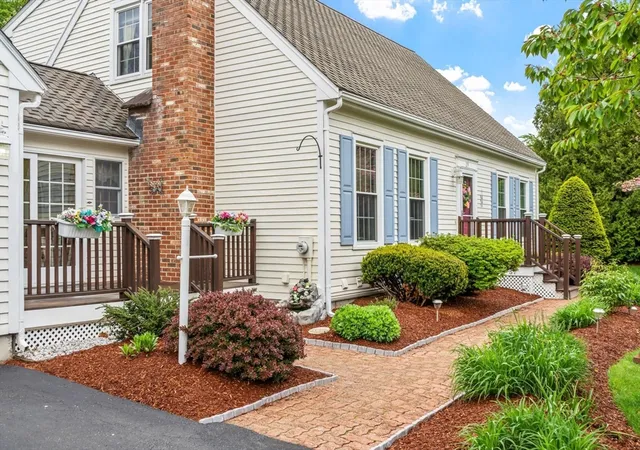 4th image of 29 Rinnock Rd, Fitchburg, MA 01420 | MLS# 73555572