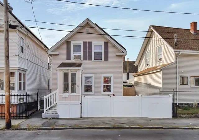 1st image of 87 Abbott St, Lawrence, MA 01843 | MLS# 73567329