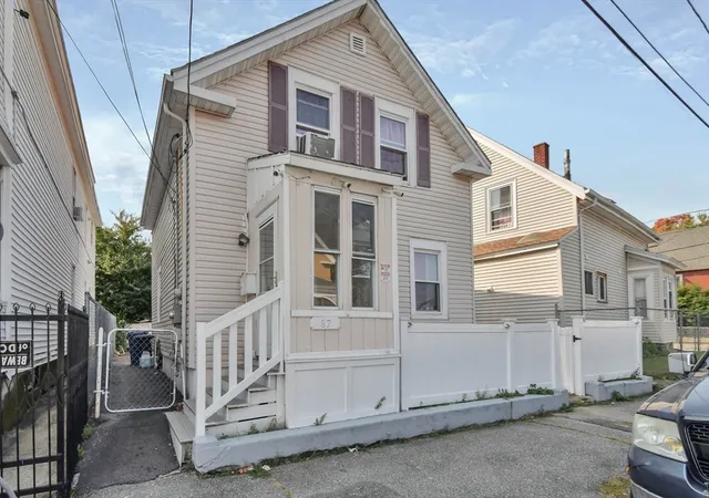 2nd image of 87 Abbott St, Lawrence, MA 01843 | MLS# 73567329