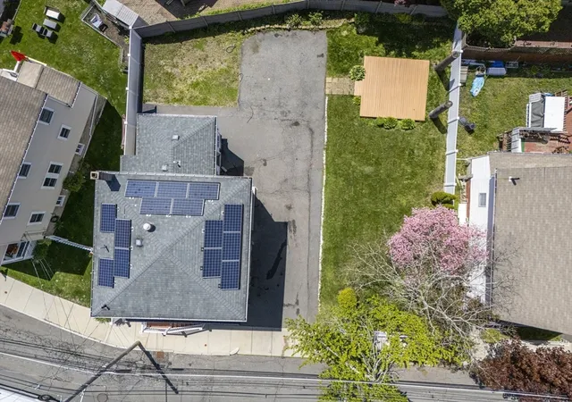 3rd image of 29 Bowman St, Malden, MA 02148 | MLS# 73554947