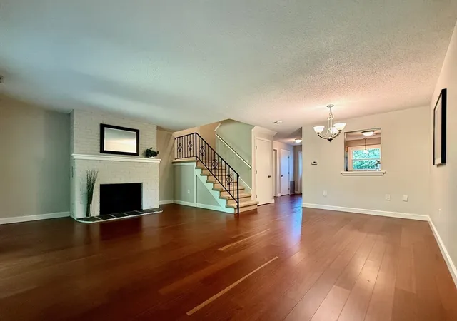Homes for sale in Northampton, MA | 162 Prospect Ave #7, Northampton, MA 01060 | MLS# 73547501