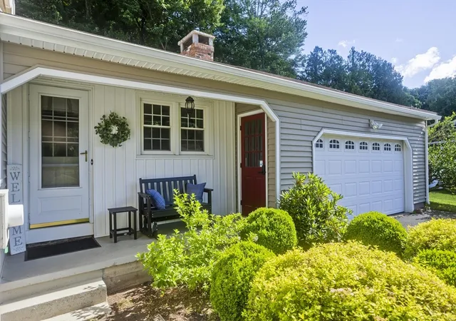5th image of 148 Clover Hill Dr, Feeding Hills, MA 01030 | MLS# 73543925