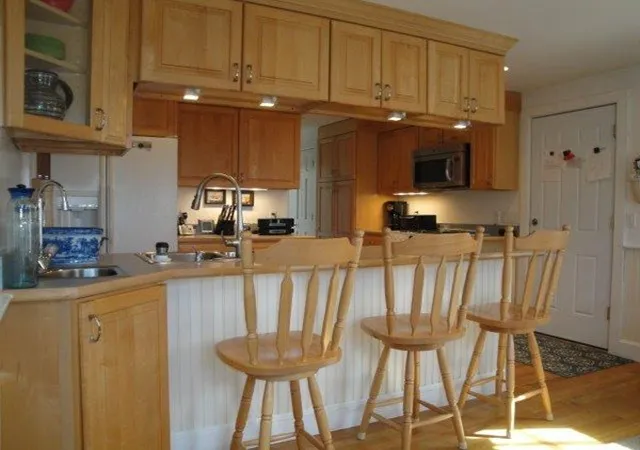 3rd image of 35 Crown Grant Dr, Dennis, MA 02638 | MLS# 72012411