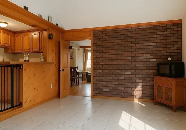 3rd image of 28 Walnut Ter, Avon, MA 02322 | MLS# 73566634