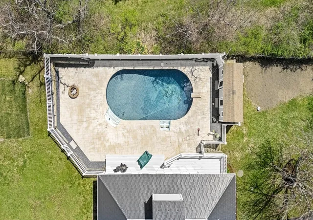 Photo 4 of Single family home for sale at 141 Stage Point Rd, Plymouth, MA 02360 | MLS# 73527399 | Listing updated on 2026-08-18