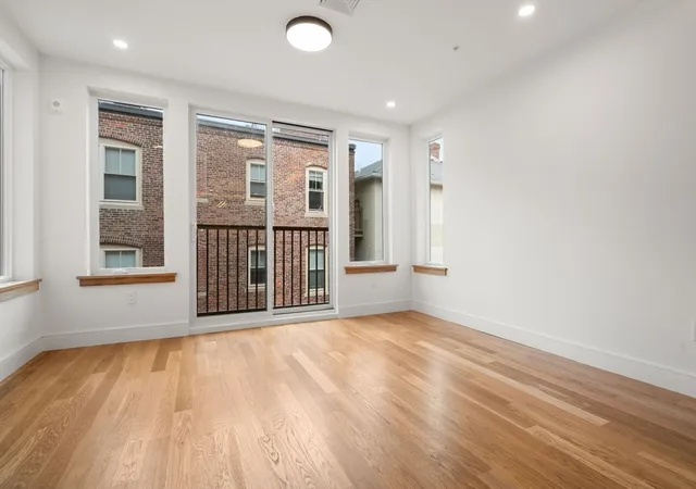 3rd image of 58 Kent #302, Brookline, MA 02445 | MLS# 73560673