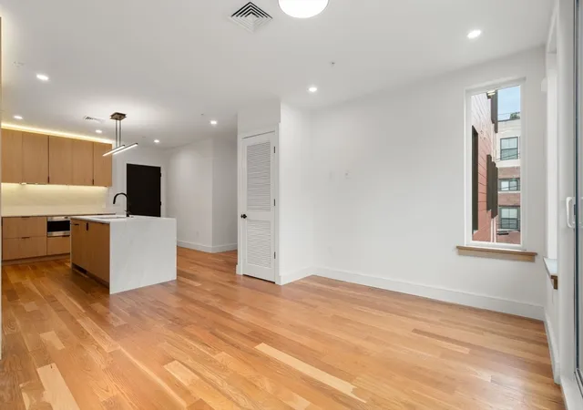 5th image of 58 Kent #302, Brookline, MA 02445 | MLS# 73560673