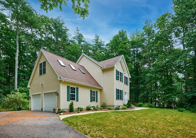 Homes for sale in Belchertown, MA | 169 Aldrich St, Belchertown, MA 01007 | MLS# 73544835