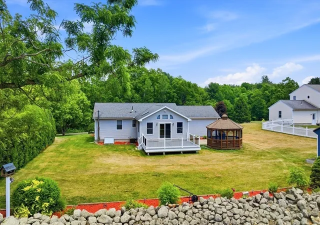 Homes for sale in Northampton, MA | 15 Tiffany Lane, Northampton, MA 01062 | MLS# 73536538