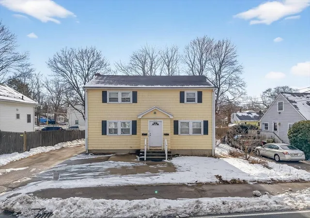 1st image of 596 Ash St, Brockton, MA 02301 | MLS# 73471676