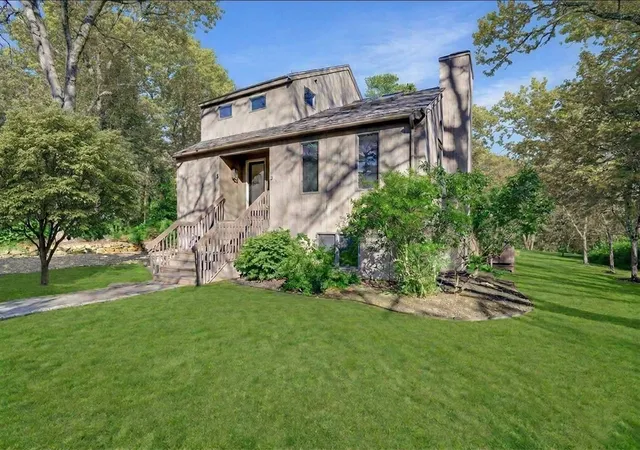 4th image of 3 Hidden Cove Rd, Edgartown, MA 02539 | MLS# 73500165