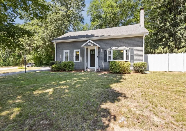 Photo 3 of Sale Pending at 812 Plymouth St, Middleboro, MA 02346 | MLS# 73549154 | Listing updated on 2026-08-18