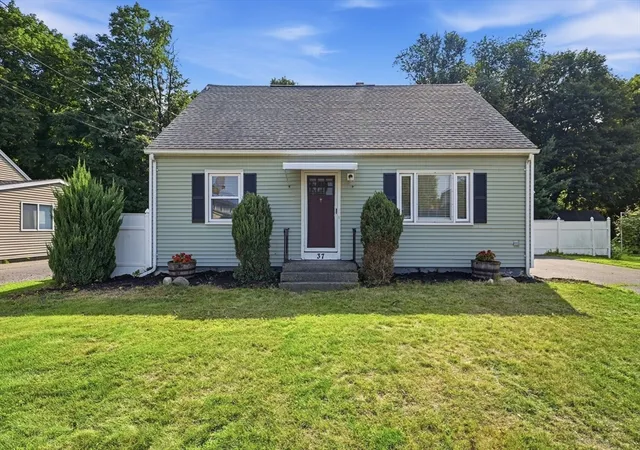 1st image of 37 Saint Dennis St, Westfield, MA 01085 | MLS# 73556196