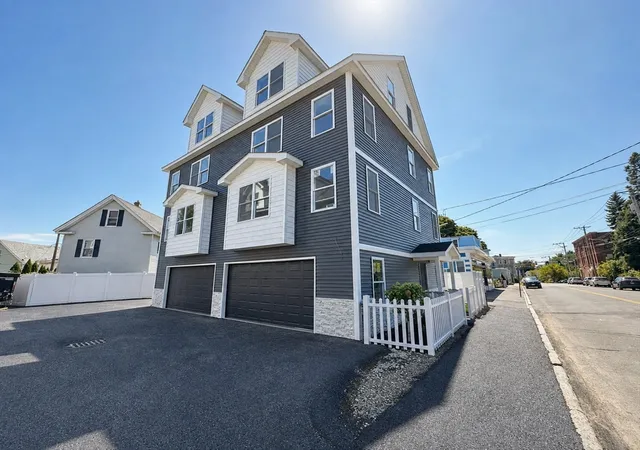 5th image of 562 Gorham Street #05, Lowell, MA 01852 | MLS# 73567076