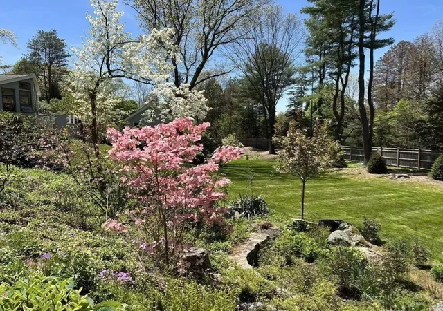 42nd image of 39 Kings Grant Rd, Weston, MA 02493 | MLS# 73500883