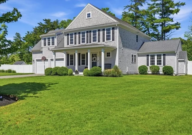 2nd image of 71 Fountain Knoll Ln, Kingston, MA 02364 | MLS# 73528606