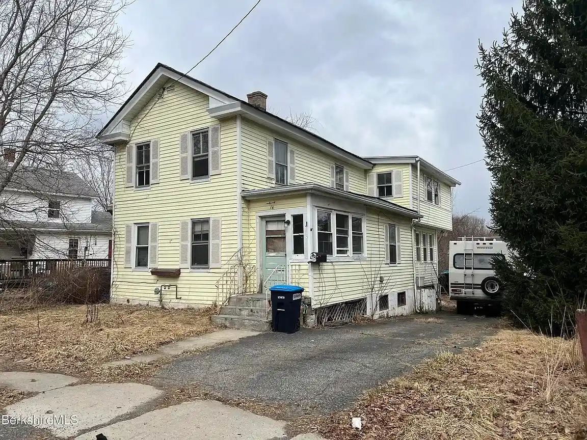 Photo 1 of Single family home for sale at 16 King St, Pittsfield, MA 01201 | MLS# 73590033 | Listing updated on 2026-10-20