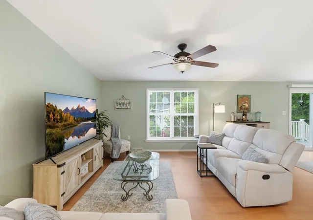 Homes for sale in Brookfield, MA | 41 Deer Run, Brookfield, MA 01506 | MLS# 73546878